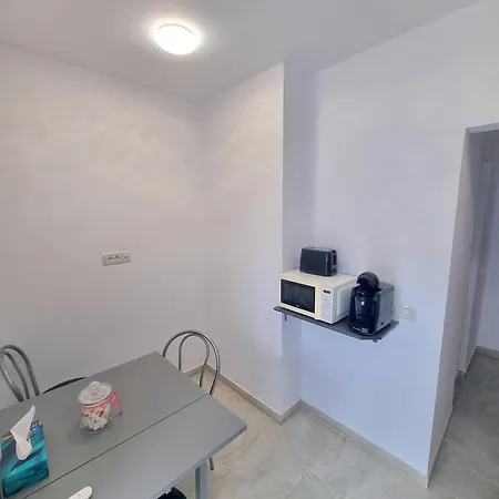 Daire Modern - Near Aquapark Amazonia And Hospitals Babes And Cardiology *