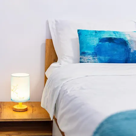 Modern - Near Aquapark Amazonia And Hospitals Babes And Cardiology