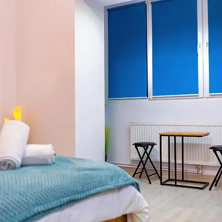 Modern - Near Aquapark Amazonia And Hospitals Babes And Cardiology *