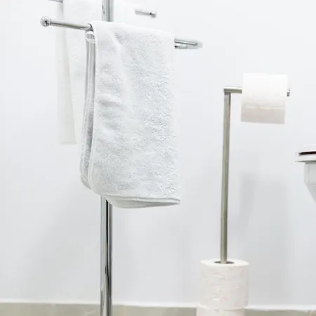 Daire Modern - Near Aquapark Amazonia And Hospitals Babes And Cardiology *