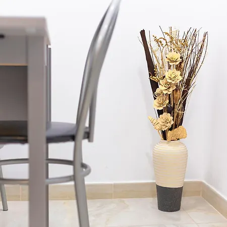 Apartamento Modern - Near Aquapark Amazonia And Hospitals Babes And Cardiology *