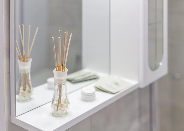 Modern - Near Aquapark Amazonia And Hospitals Babes And Cardiology *